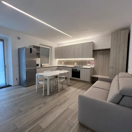 Ap House * Vago